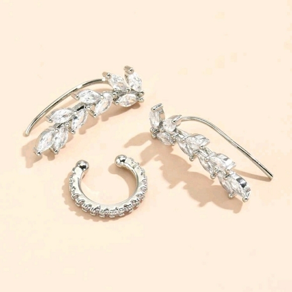 🆕 3 Piece Earrings Set - Picture 7 of 8